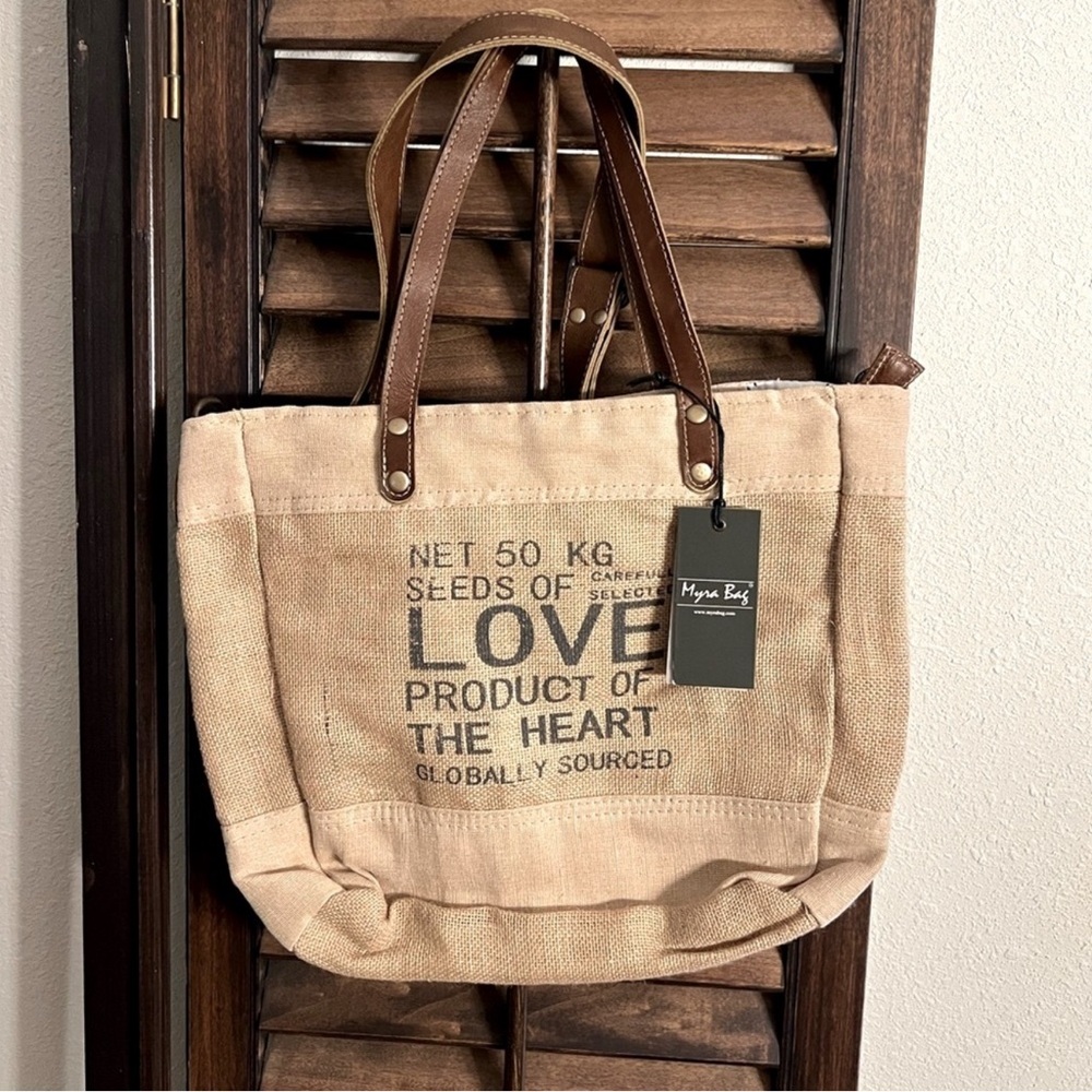 Myra Bag-Sustainable Market Bag - Picture 3 of 9